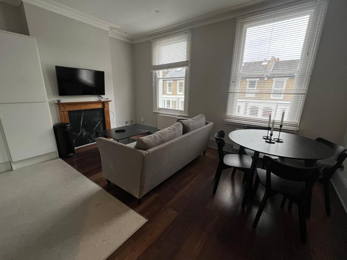 Lovely 2-Bedroom Victorian Flats ロンドン エクステリア 写真