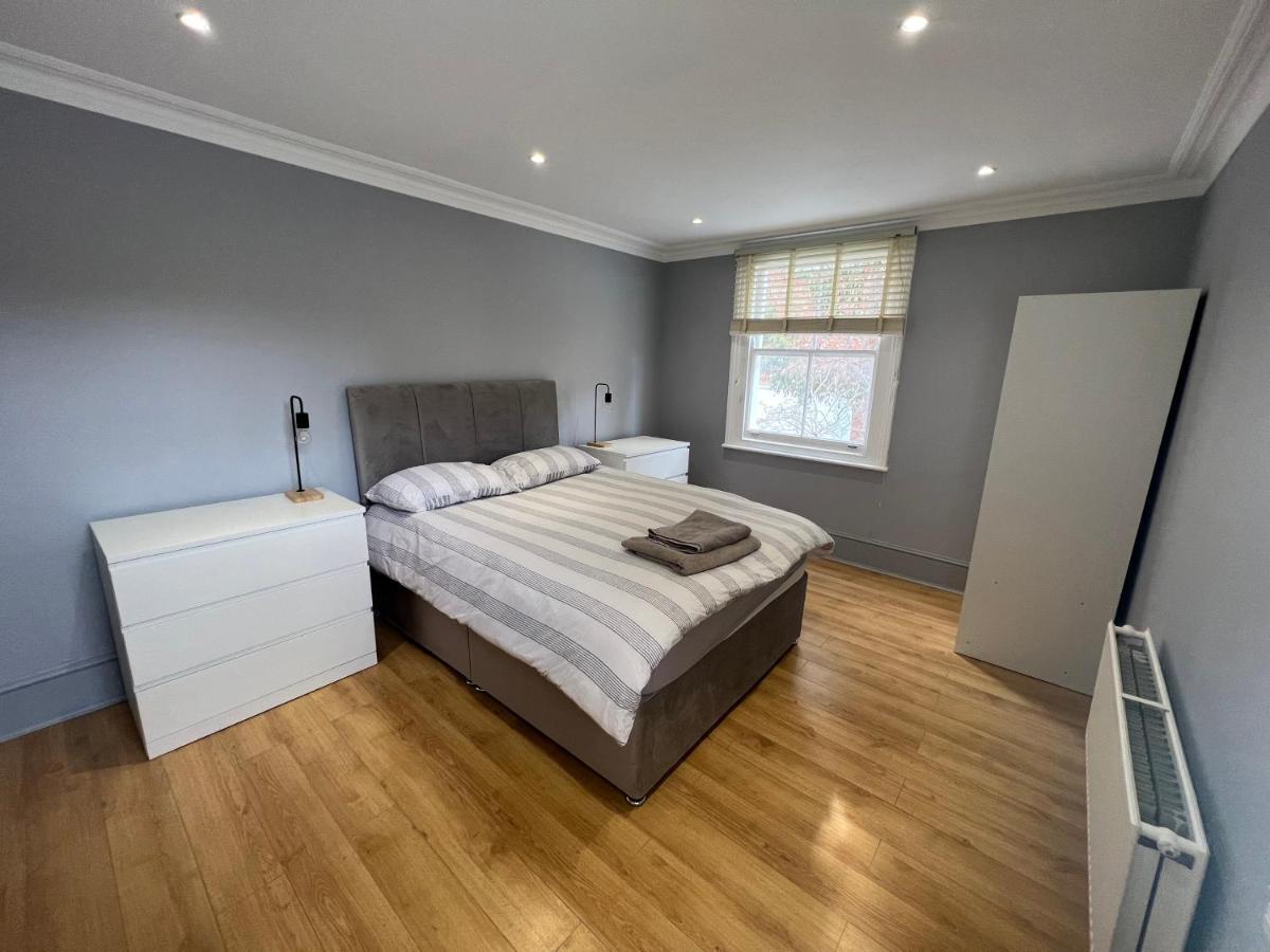 Lovely 2-Bedroom Victorian Flats ロンドン エクステリア 写真