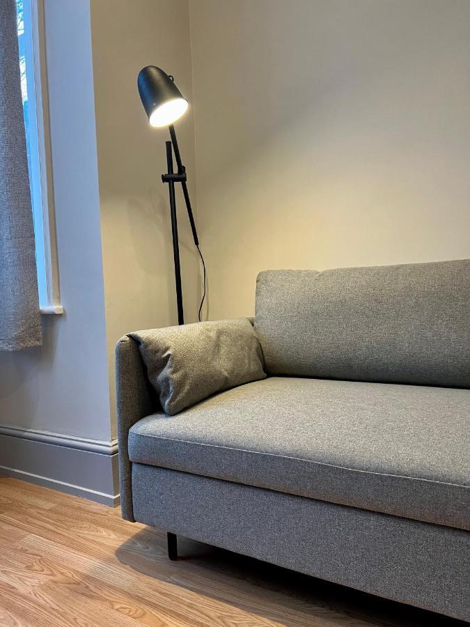 Lovely 2-Bedroom Victorian Flats ロンドン エクステリア 写真