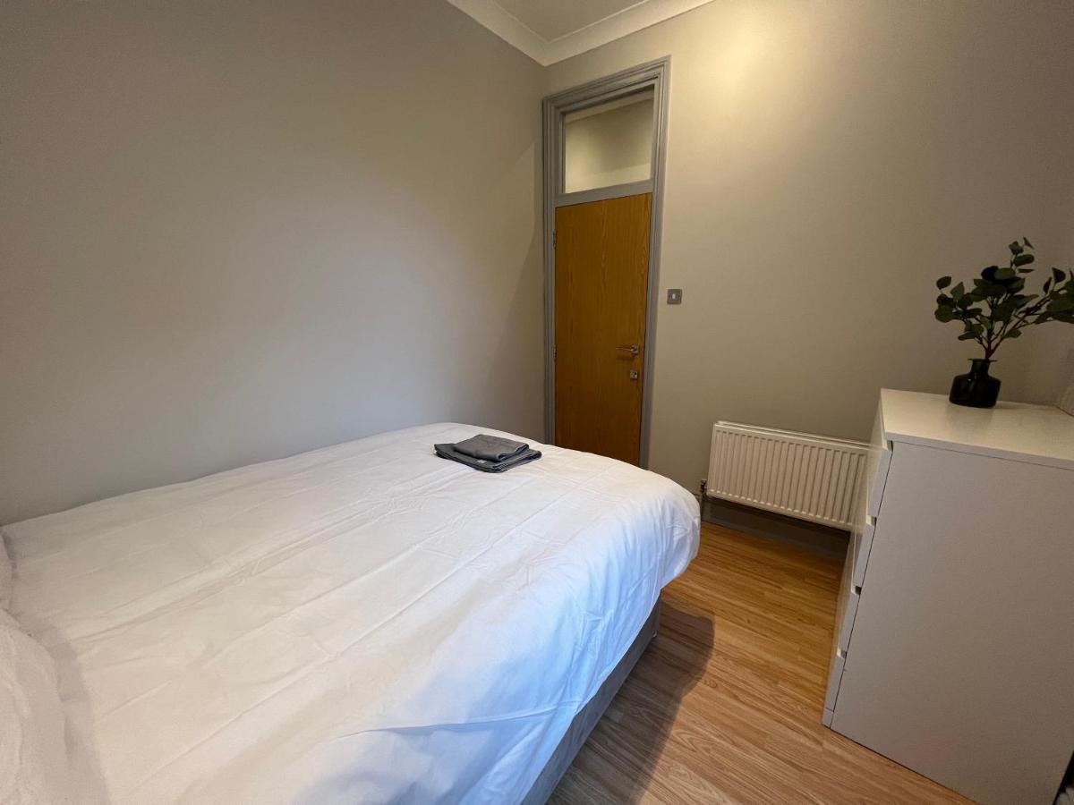 Lovely 2-Bedroom Victorian Flats ロンドン エクステリア 写真